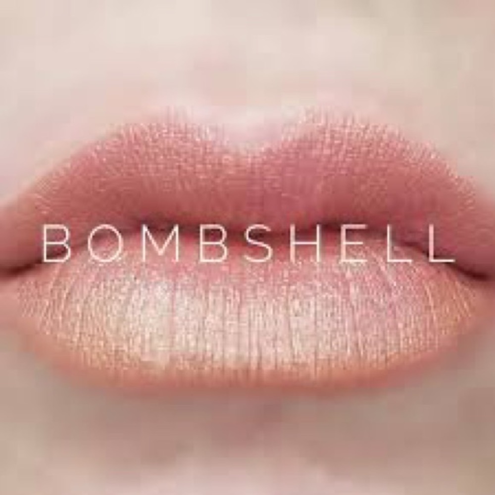 💗HP💗 Lipsense by Sengence. Shade: Bombshell. NWT.